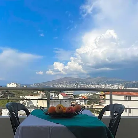 Private Junis 102 Hotel Saranda