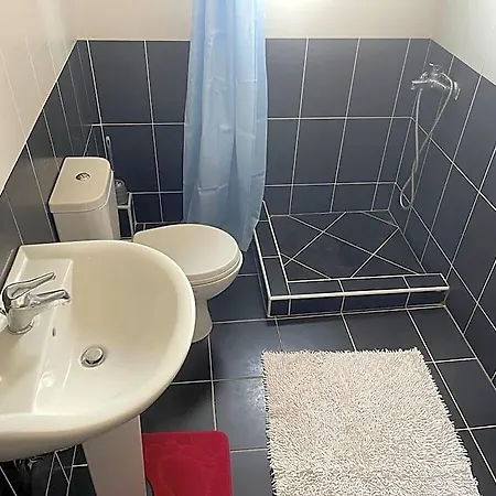 ホテル Private Junis 102 Sarandë